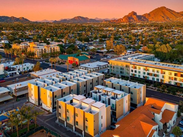 4220 N 32ND Street, Unit 21, Phoenix, AZ 85018