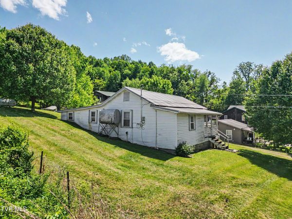 1825 Old Asheville Highway, Greeneville, TN 37743
