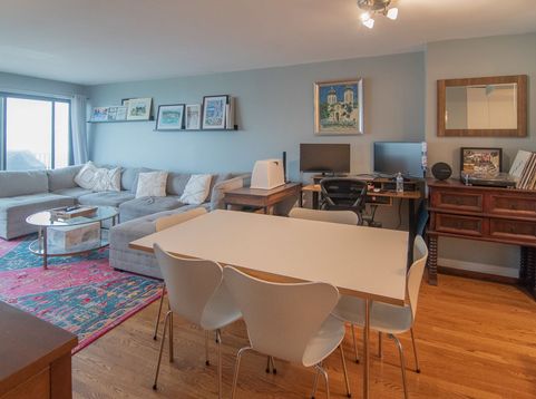 Main Photo