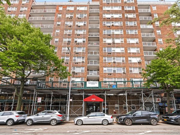 3131 Grand Concourse , Unit 2J, Bronx, NY 10468