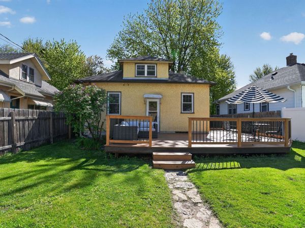 1393 Searle Street, Saint Paul, MN 55130