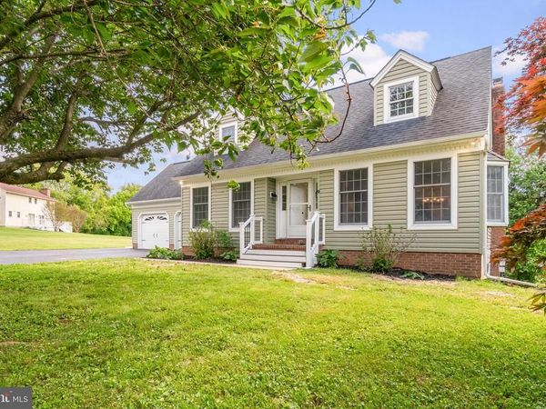 9 HEDRICKS COURT, PARKTON, MD 21120