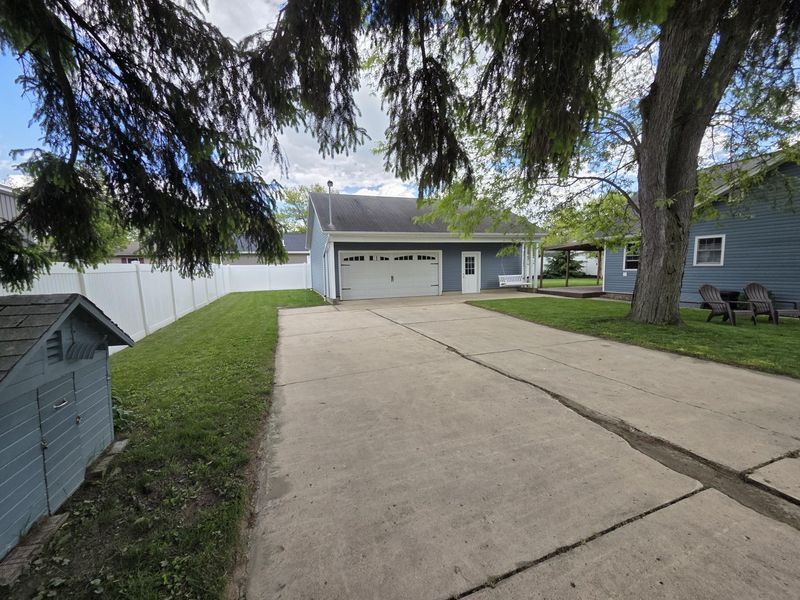 122 Foch Street, Celina, OH 45822 Photo 4