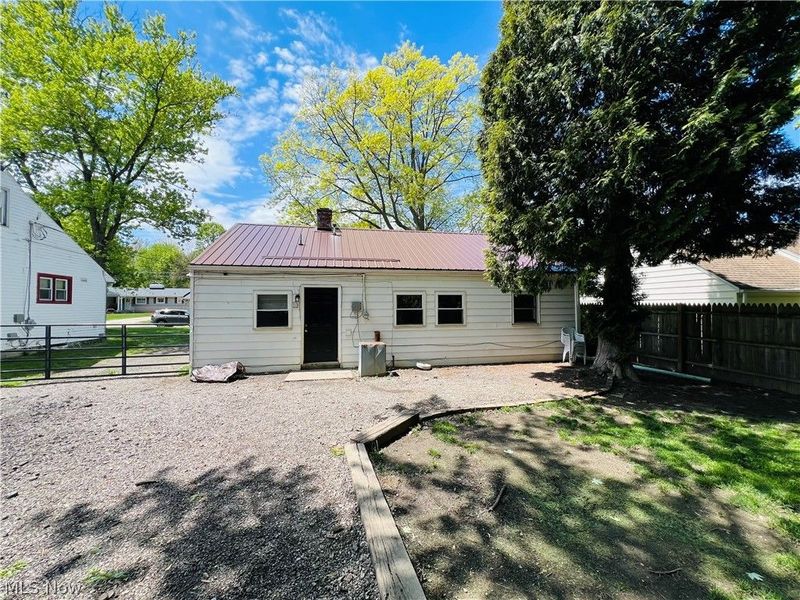 5854 Knollwood Drive, Ashtabula, OH 44004 Photo 5