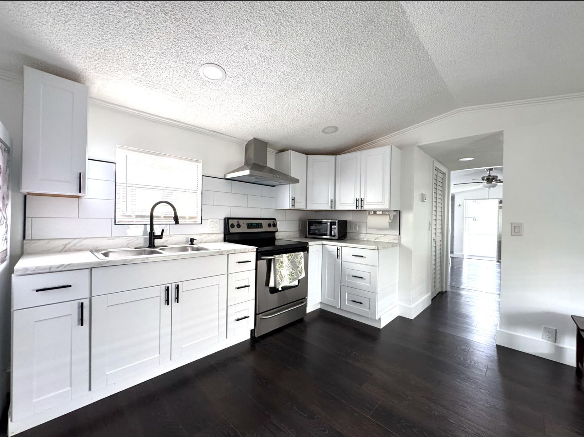 182 Plantation Boulevard, Greenacres, FL 33467 Photo