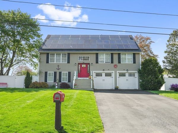 26 S Wheaton Avenue, Seekonk, MA 02771