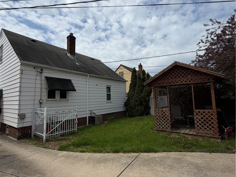 13912 Liberty Avenue, Cleveland, OH 44135 Photo 5