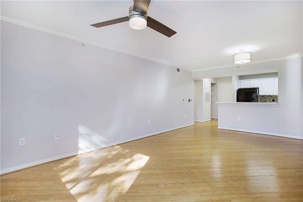 8271 Key Royal Cir, Unit 924, Naples, FL 34119 Photo
