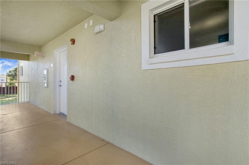 8271 Key Royal Cir, Unit 924, Naples, FL 34119 Photo