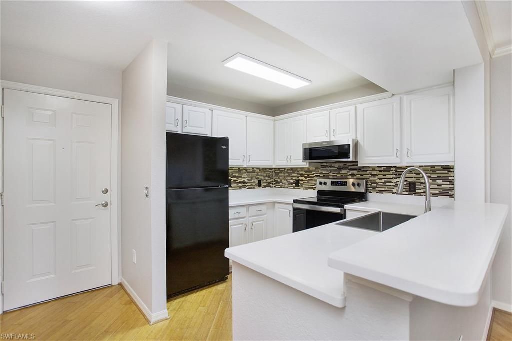 8271 Key Royal Cir, Unit 924, Naples, FL 34119 Photo