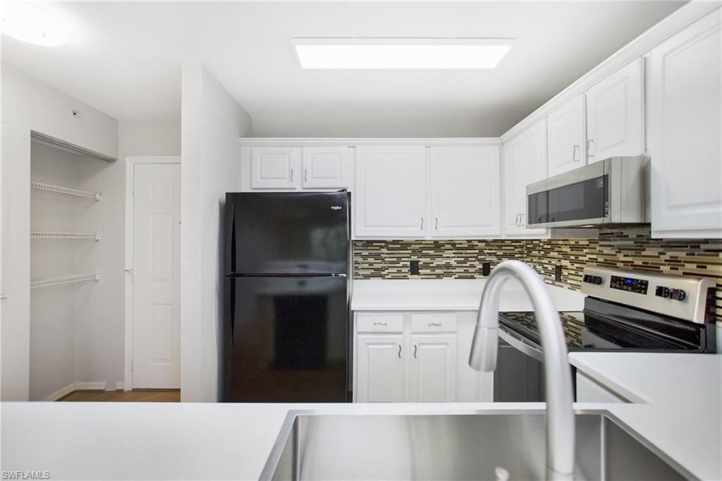 8271 Key Royal Cir, Unit 924, Naples, FL 34119 Photo