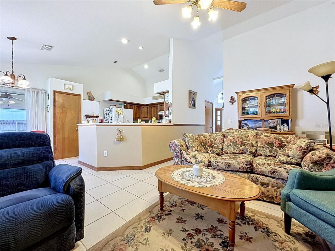 1681 E Spring Ridge Circle , Winter Garden, FL 34787 Photo