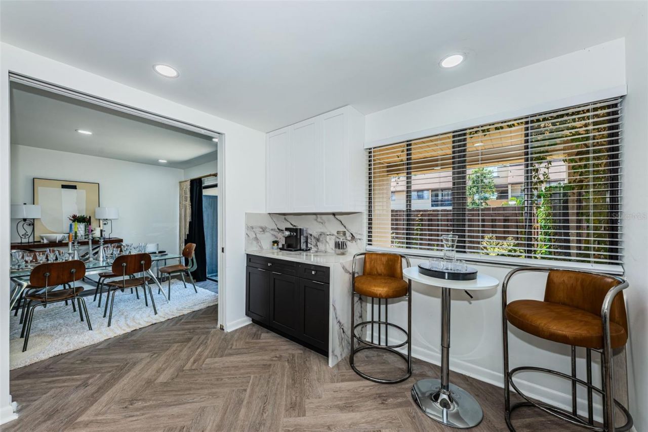 781 Village Lake Terrace N, Unit 101A, Saint Petersburg, FL 33716 Photo