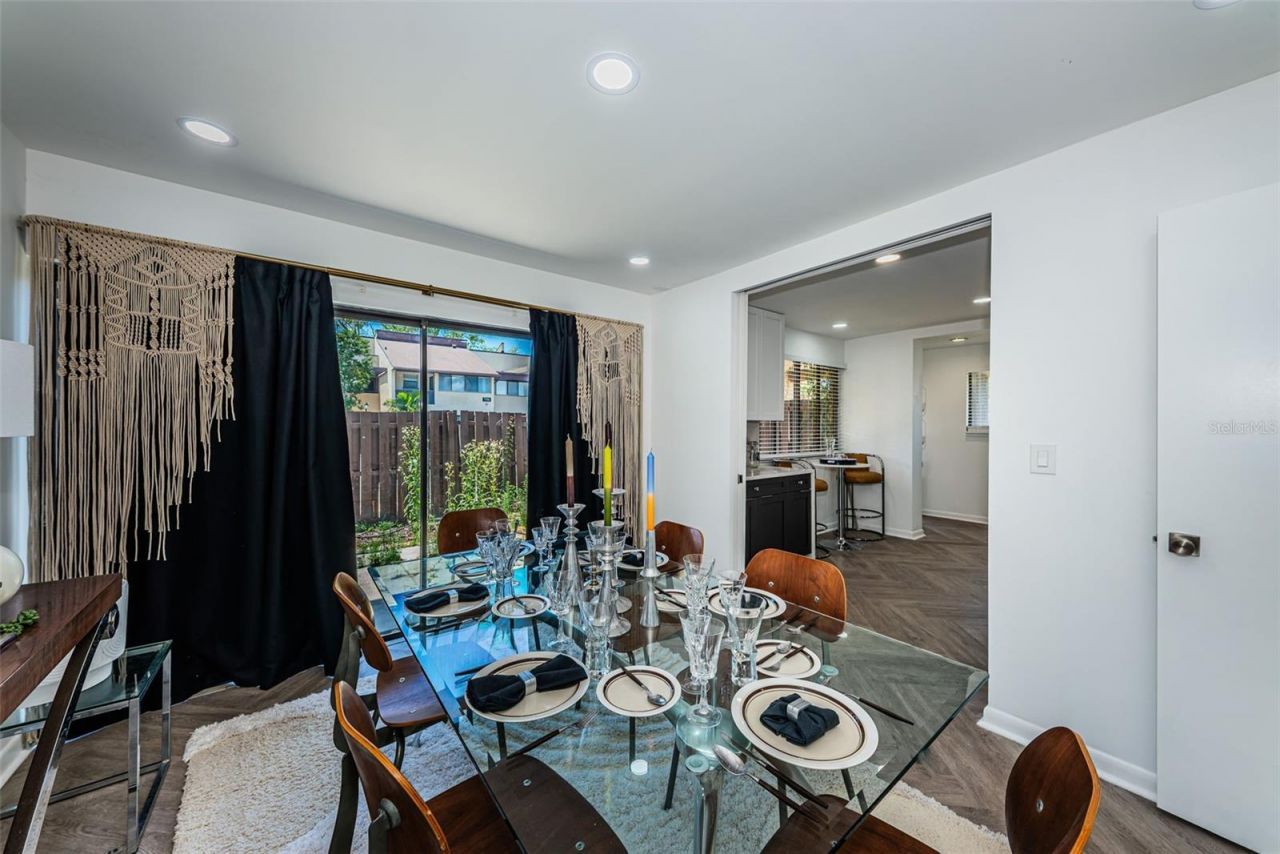 781 Village Lake Terrace N, Unit 101A, Saint Petersburg, FL 33716 Photo