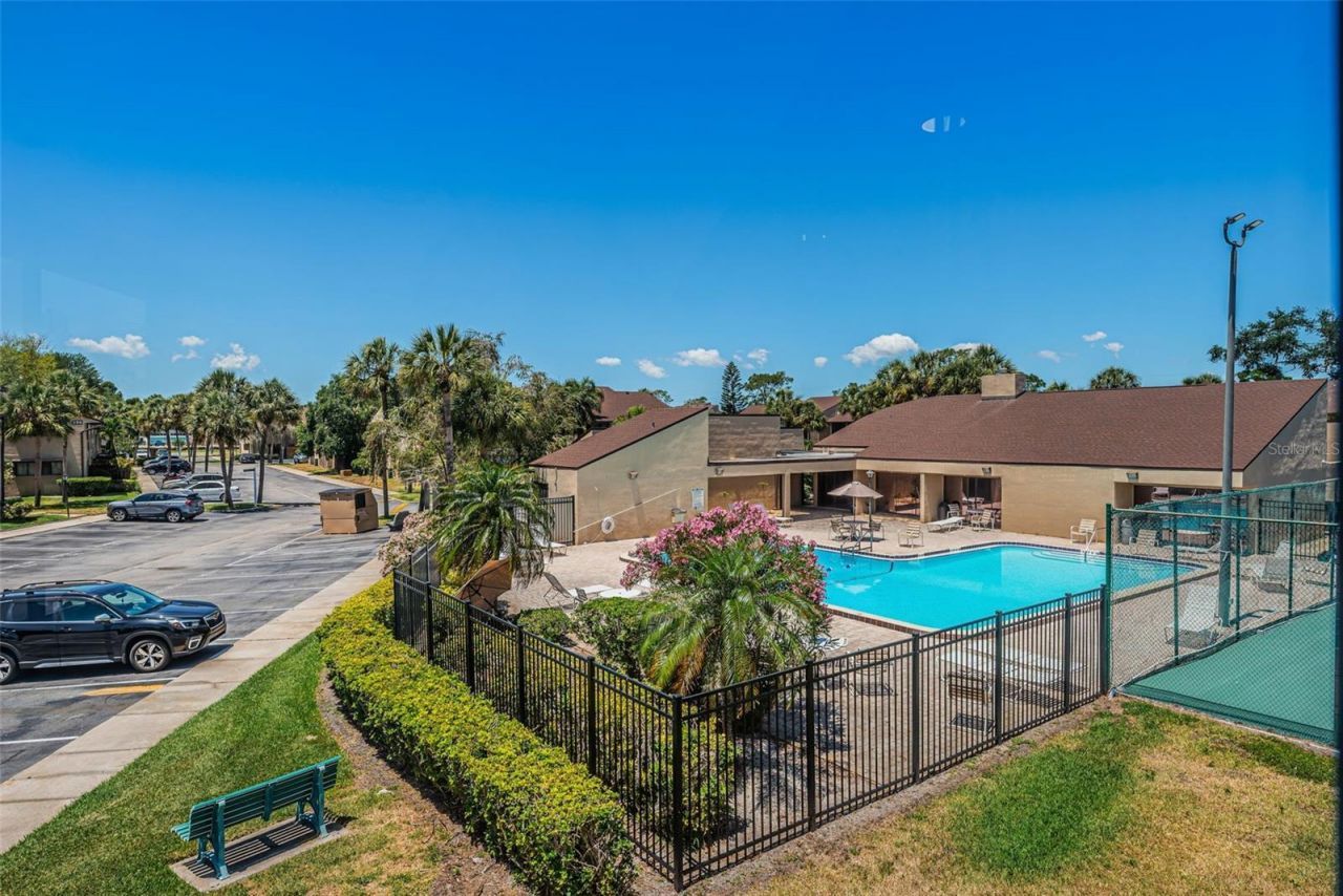 781 Village Lake Terrace N, Unit 101A, Saint Petersburg, FL 33716 Photo
