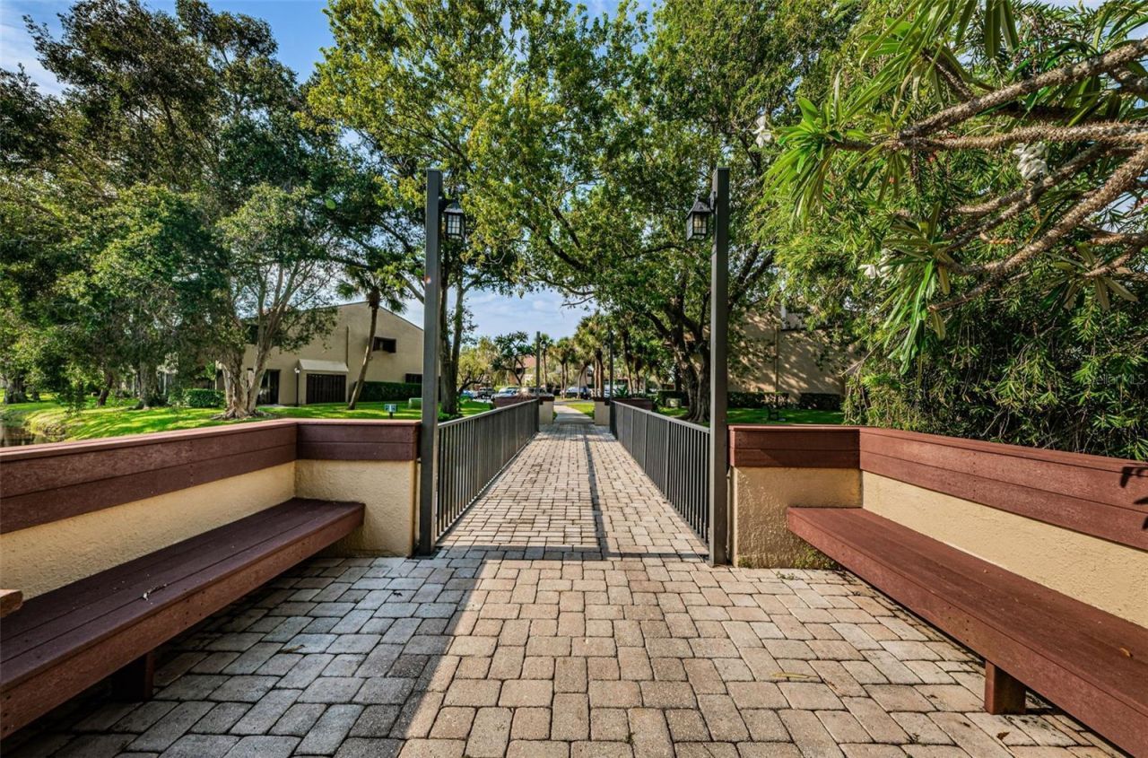781 Village Lake Terrace N, Unit 101A, Saint Petersburg, FL 33716 Photo