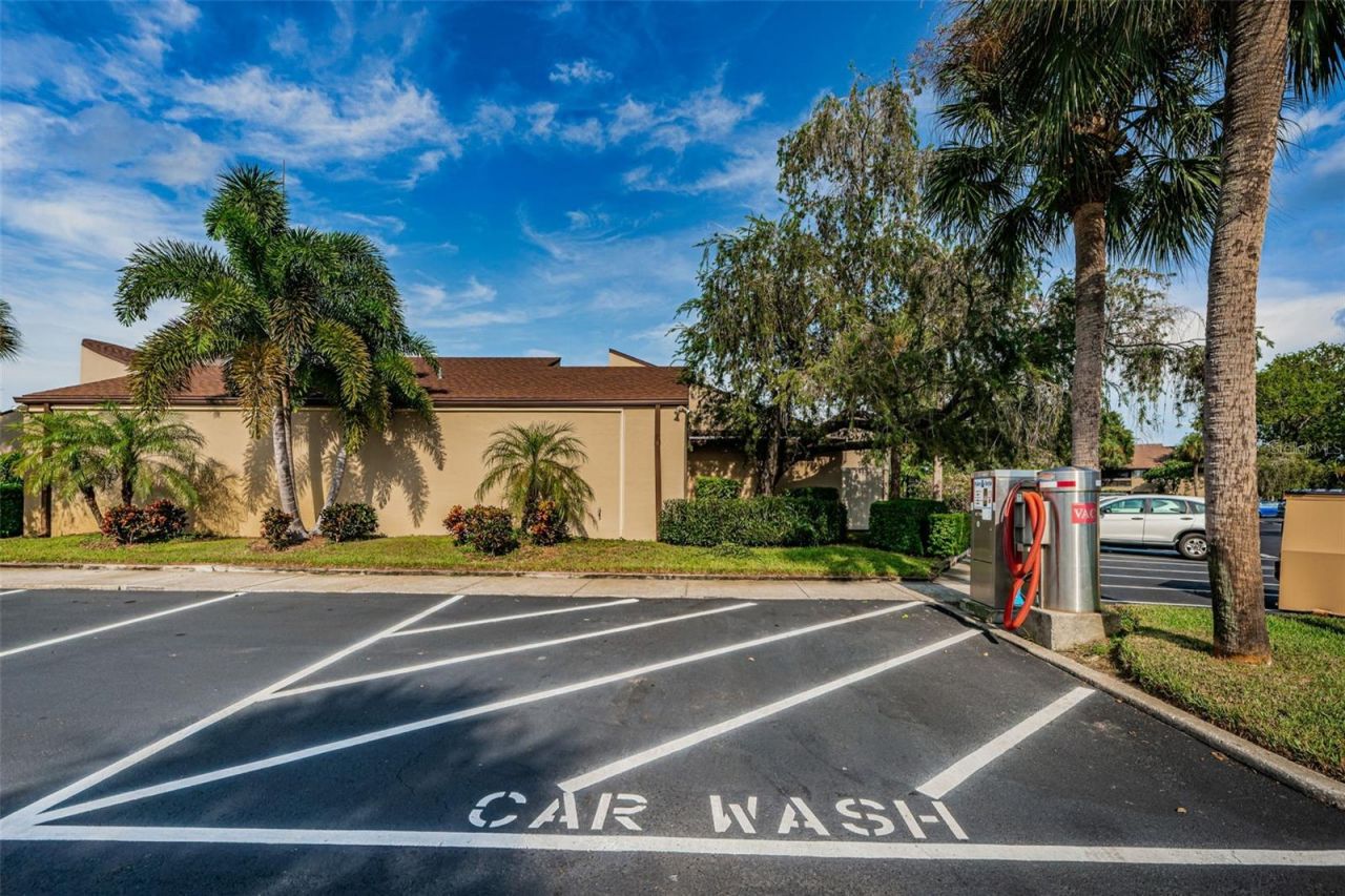 781 Village Lake Terrace N, Unit 101A, Saint Petersburg, FL 33716 Photo