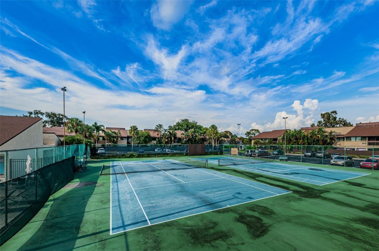 781 Village Lake Terrace N, Unit 101A, Saint Petersburg, FL 33716 Photo