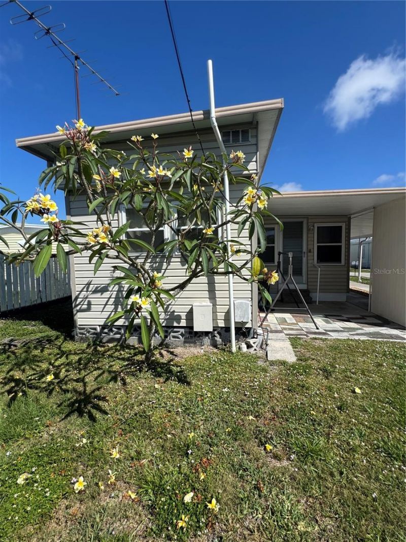 118 52nd Avenue W, Bradenton, FL 34207 Photo