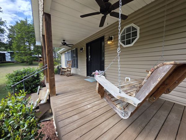 1200 Dawson Rd , White Bluff, TN 37187