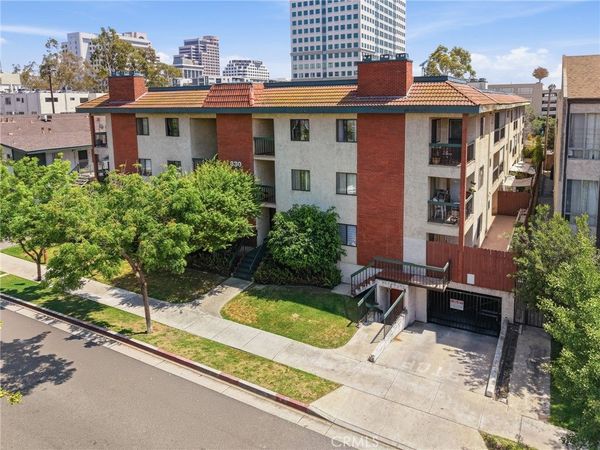 330 Burchett Street, Unit 206, Glendale, CA 91203