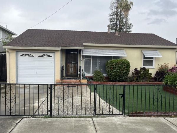 879 Birch Avenue, Sunnyvale, CA 94086