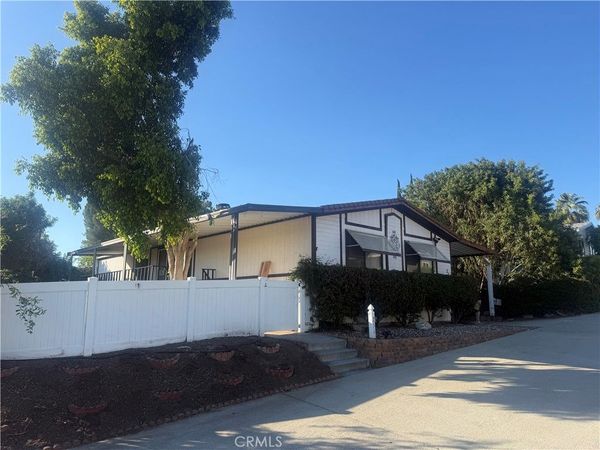 15181 Van Buren, Unit 256, Riverside, CA 92504