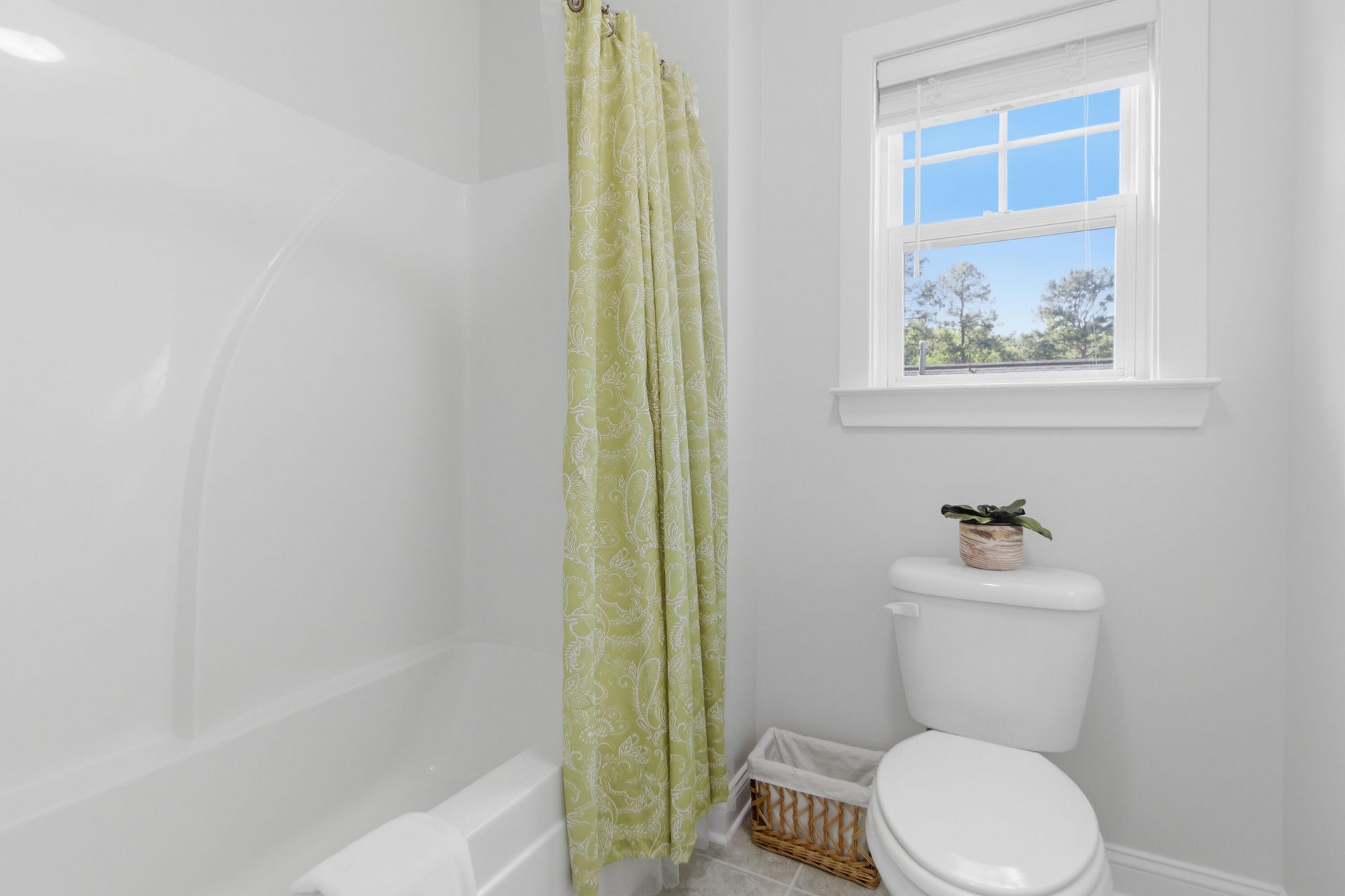 112 Wrigley Boulevard Photo 43