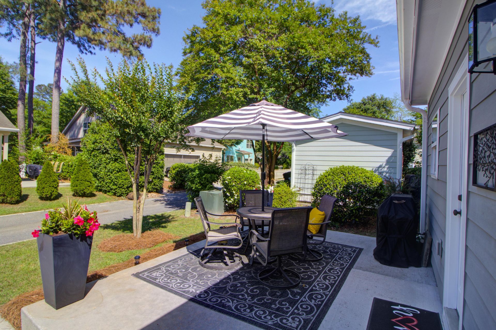 112 Wrigley Boulevard Photo 7