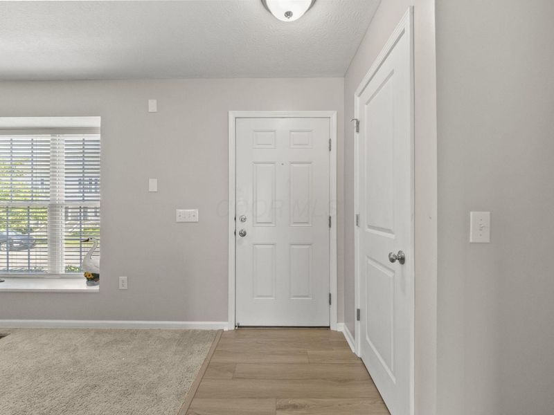 5297 Royal Arch Cascade Drive, Unit 45, Dublin, OH 43016 Photo 3