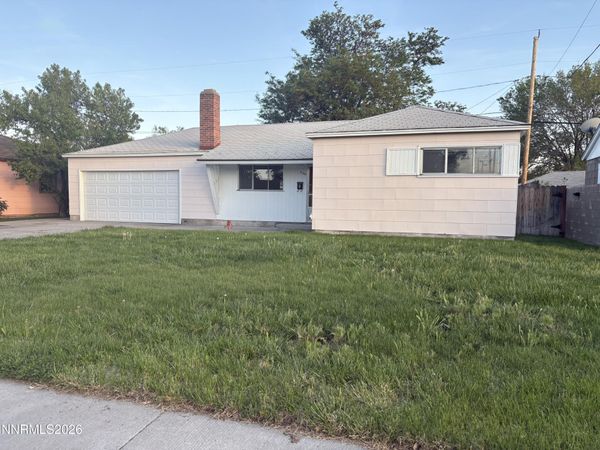 1265 Upton Way, Sparks, NV 89431