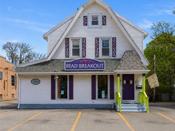2314 Monroe Avenue, Rochester, NY 14618