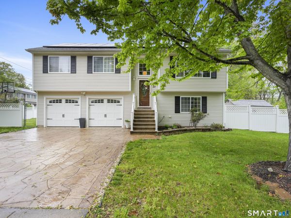 37 Kingswood, New Haven, CT 06513