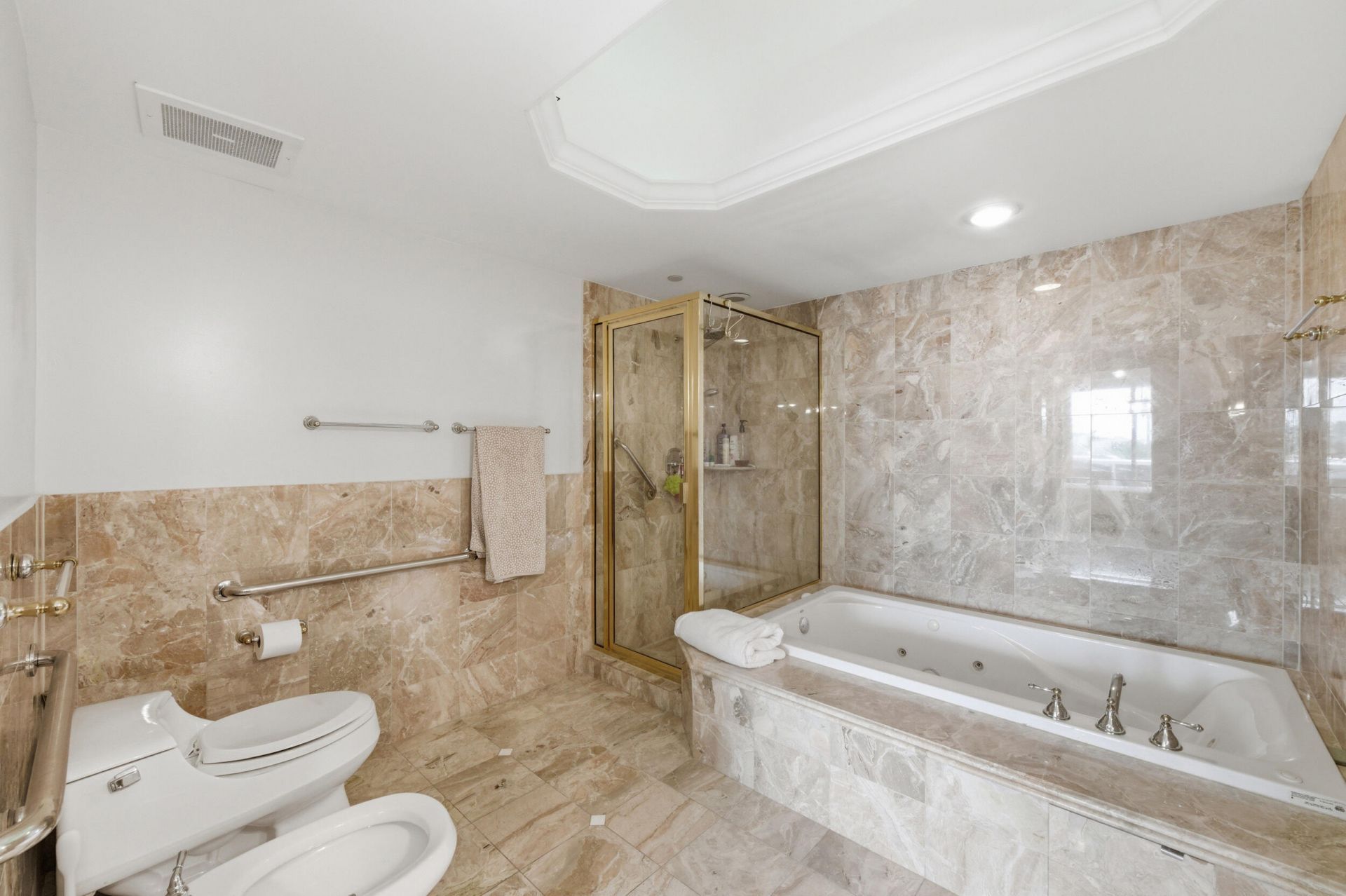 9595 Collins Avenue, Unit N3-f, Surfside, FL 33154 Photo