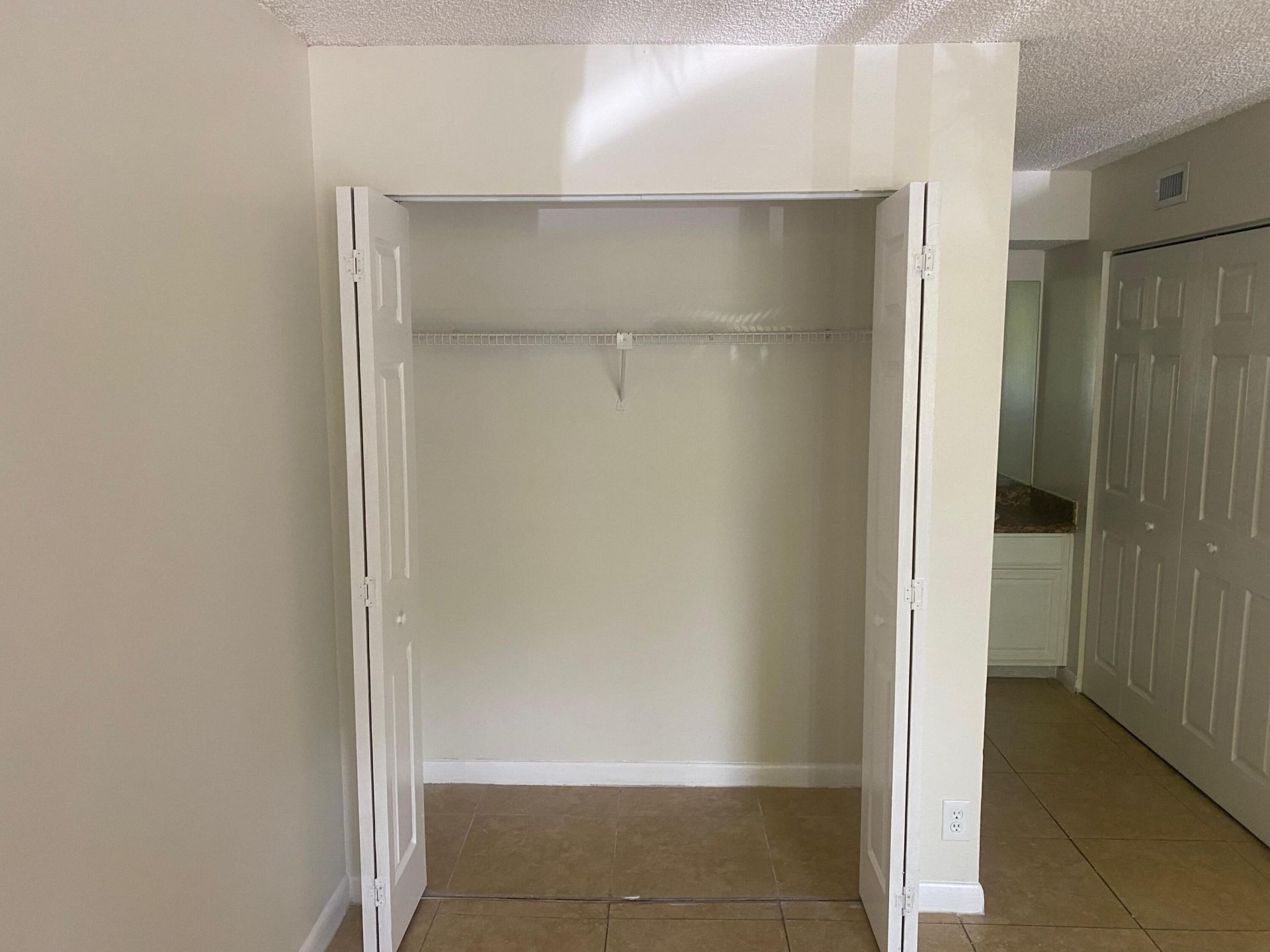 601 Lyons Road, Unit 7105, Coconut Creek, FL 33063 Photo