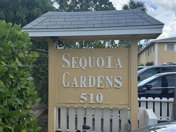 410 SE 2nd Ave , Unit 21, Deerfield Beach, FL 33441
