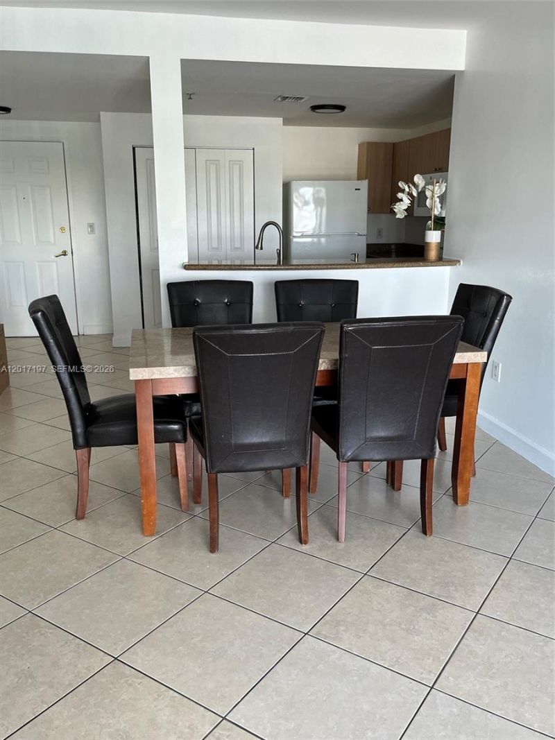 2280 SW 32nd Ave , Unit 302, Miami, FL 33145 Photo