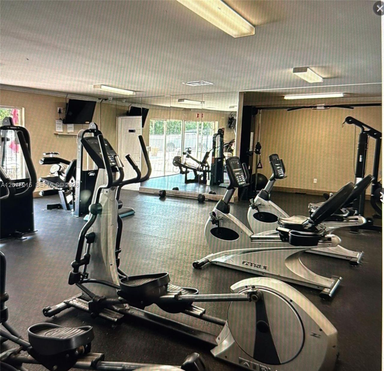 1800 Sans Souci Blvd , Unit 442, North Miami, FL 33181 Photo