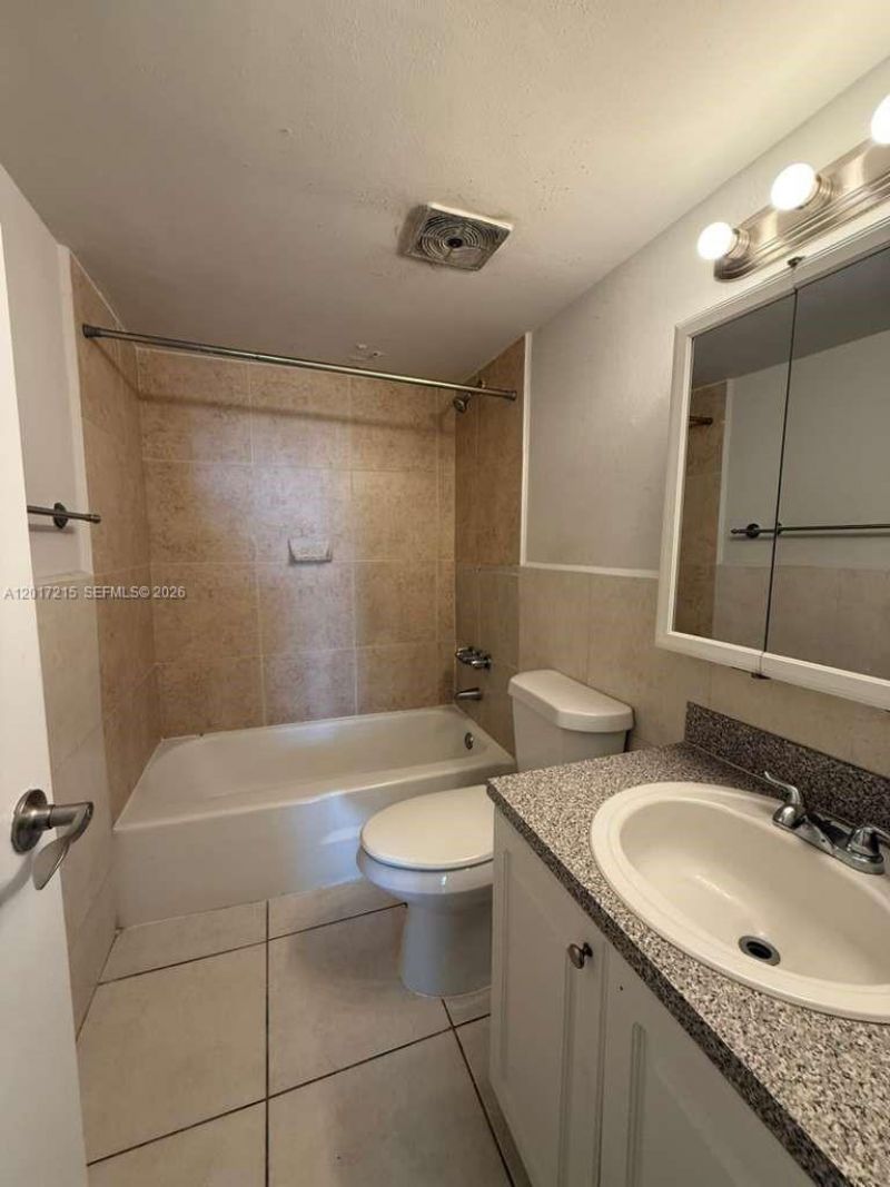 1800 Sans Souci Blvd , Unit 442, North Miami, FL 33181 Photo
