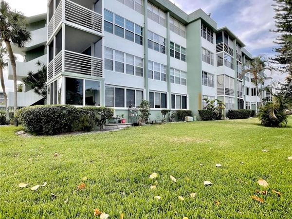2751 Taft St , Unit 107, Hollywood, FL 33020