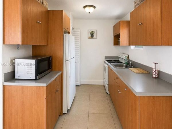 127 NW 47th Ter, Unit N2, Miami, FL 33127