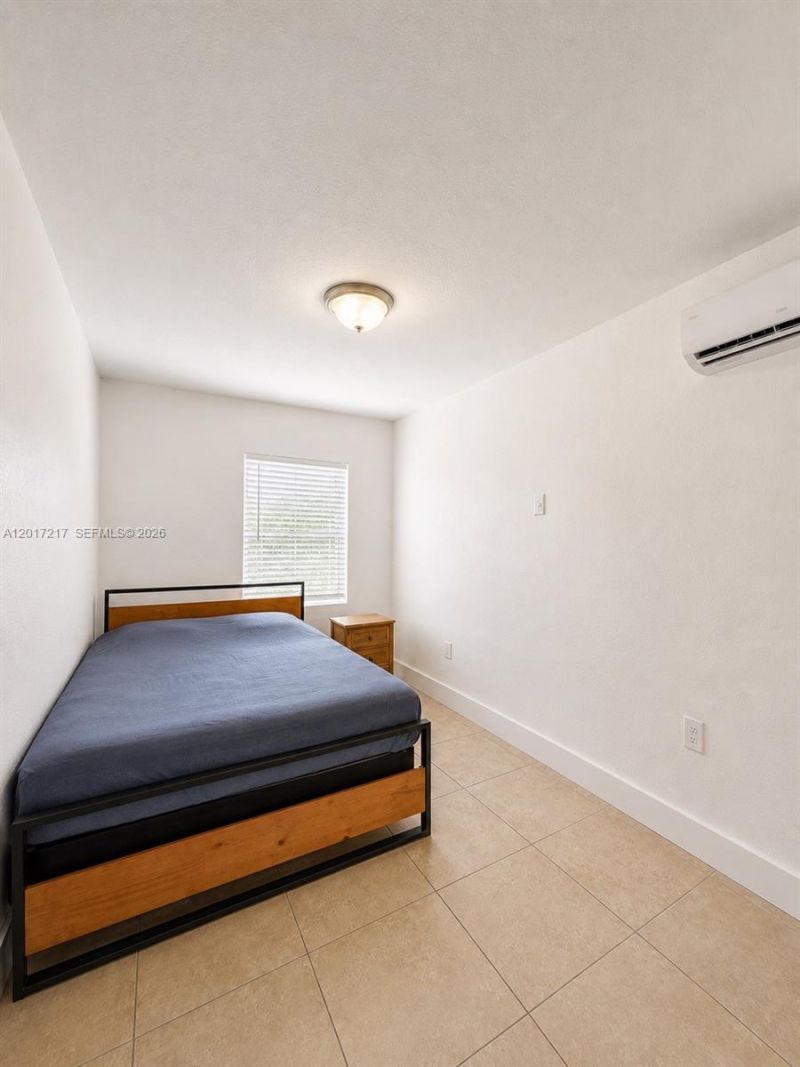 127 NW 47th Ter, Unit N2, Miami, FL 33127 Photo