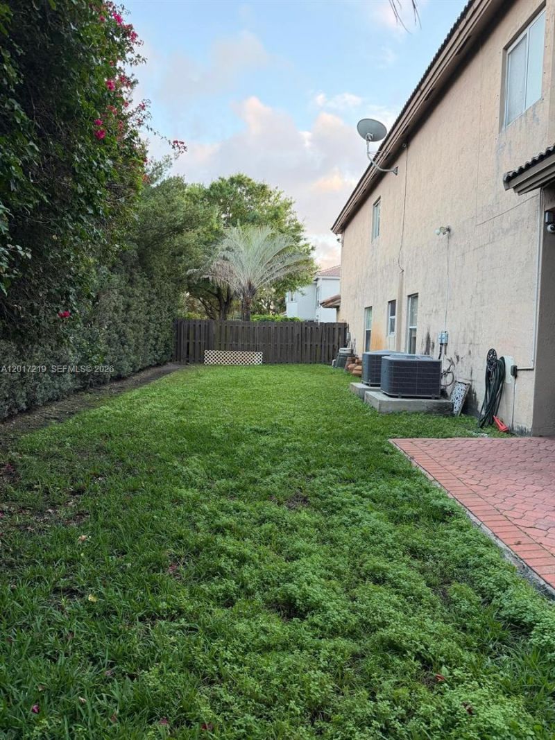 10773 NW 73rd Ter , Doral, FL 33178 Photo