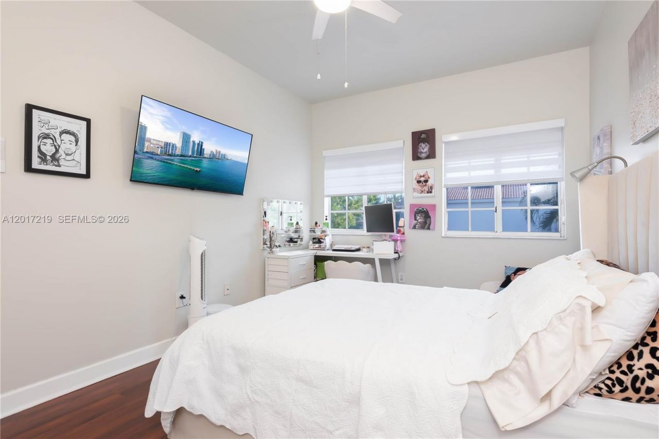 10773 NW 73rd Ter , Doral, FL 33178 Photo
