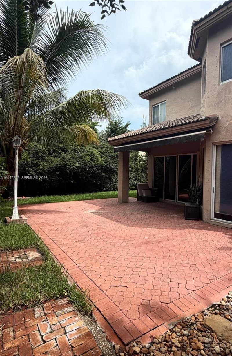 10773 NW 73rd Ter, Doral, FL 33178 Photo