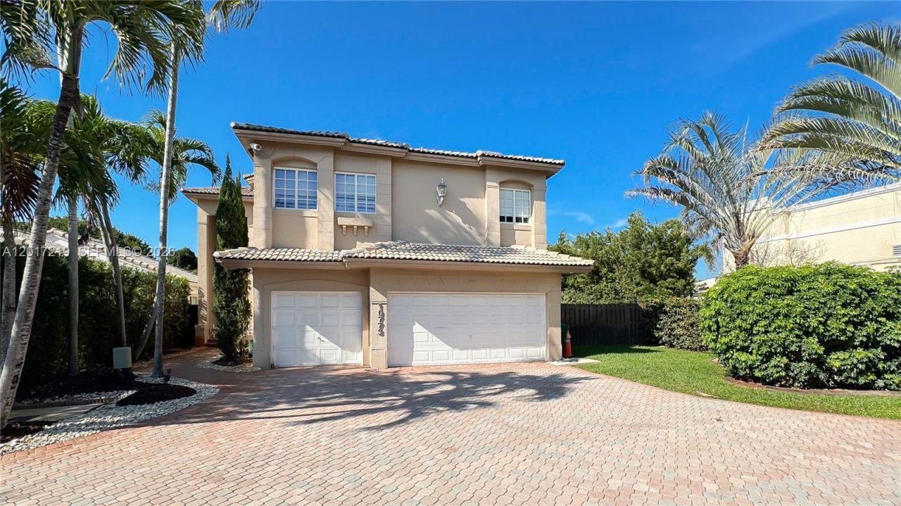10773 NW 73rd Ter, Doral, FL 33178 Photo