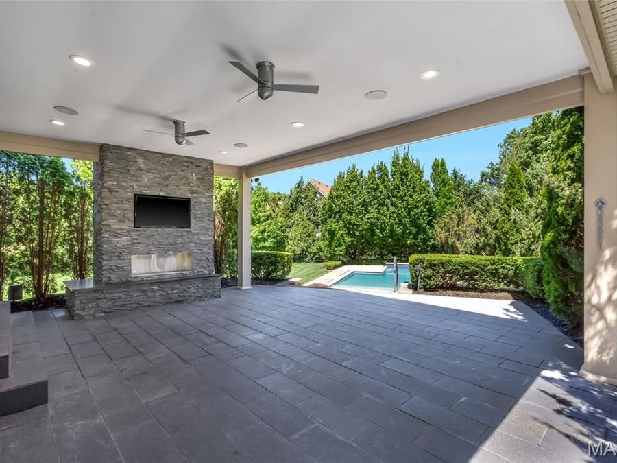 Property Image 75