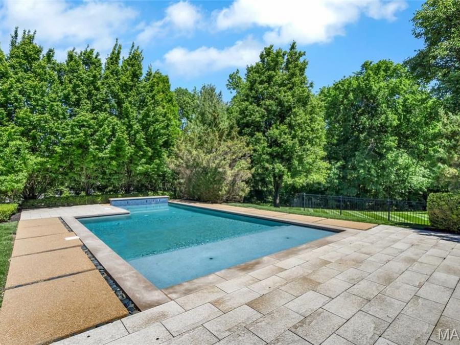 Property Image 80