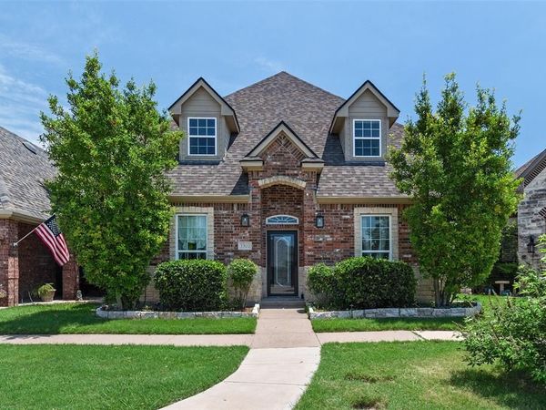 3300 Fountain Way, Granbury, TX 76049