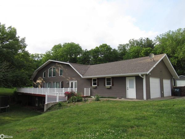 712 E Co Rd 1720, Nauvoo, IL 62354
